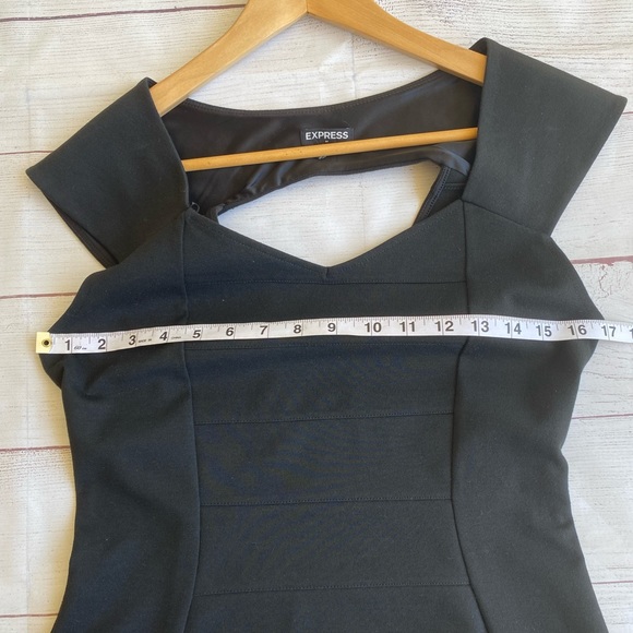EXPRESS Dress - Picture 5 of 8